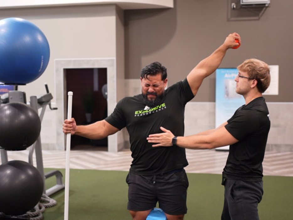 Personal trainer working with a specific type of client